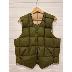 Vintage 1970s military puffer vest